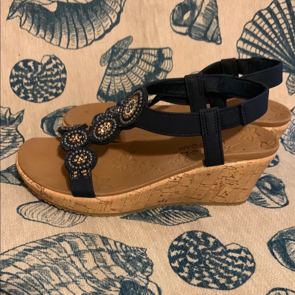 Sketcher’s Navy Beaded Sandals - Picture 3 of 4